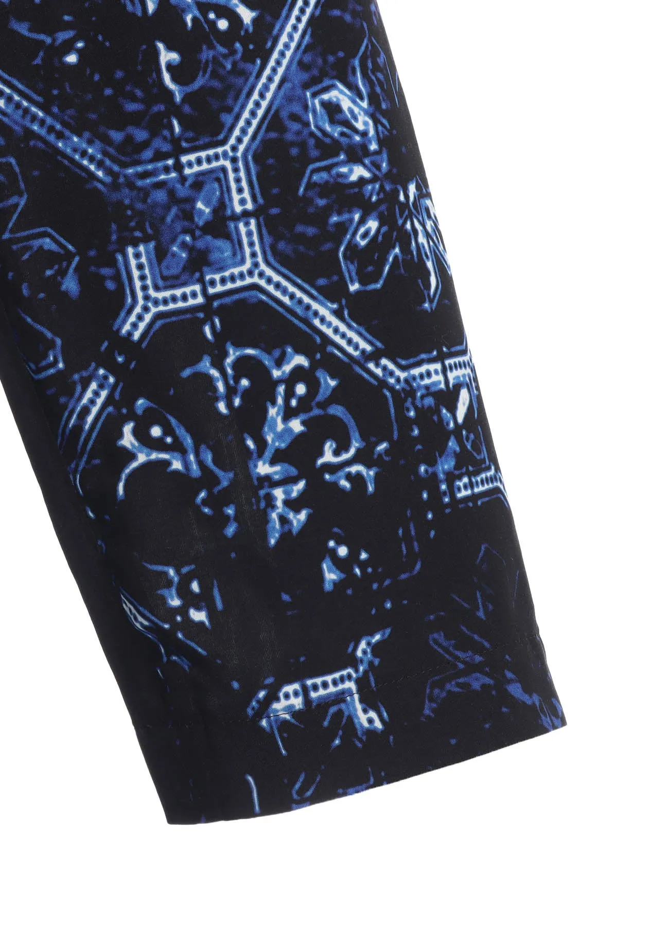 RAYON PRINT TILE PATTERN SIDE CUT-OUT DRESSES
